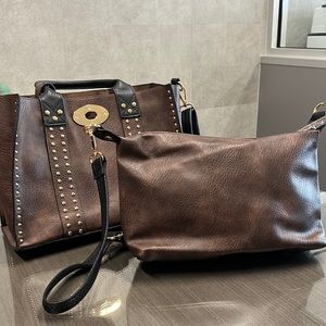 New never used hand bag brown vegan leather